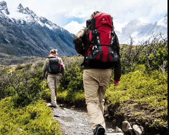 چگونه وزن کوله را برای سفر های طبیعت گردی و کوهنوردی کاهش دهیم