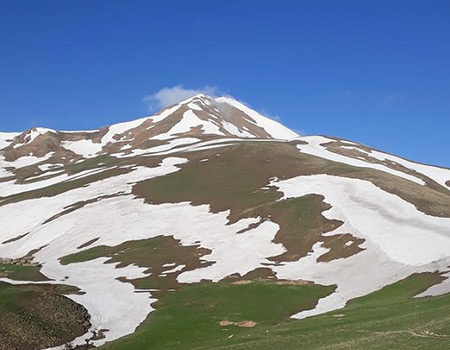 تور صعود به قله اورین بام آذربایجان غربی (طرح سیمرغ)